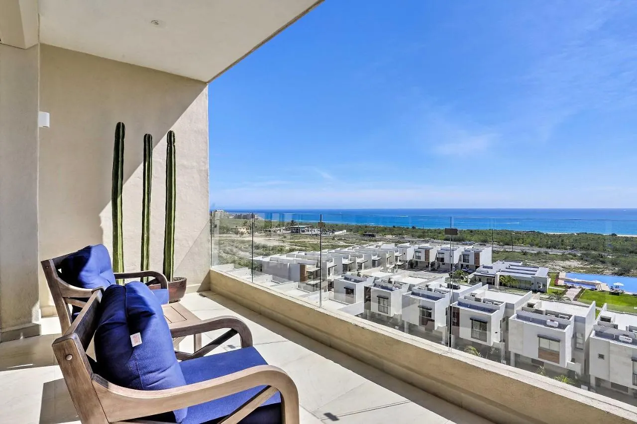 Luxe Cabo Condo With Ocean Views And Amenities! Cabo San Lucas