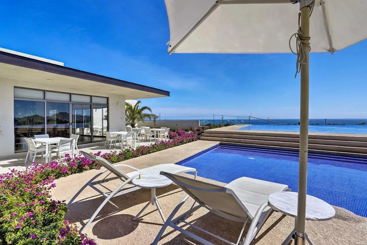 Luxe Cabo Condo With Ocean Views And Amenities! Cabo San Lucas