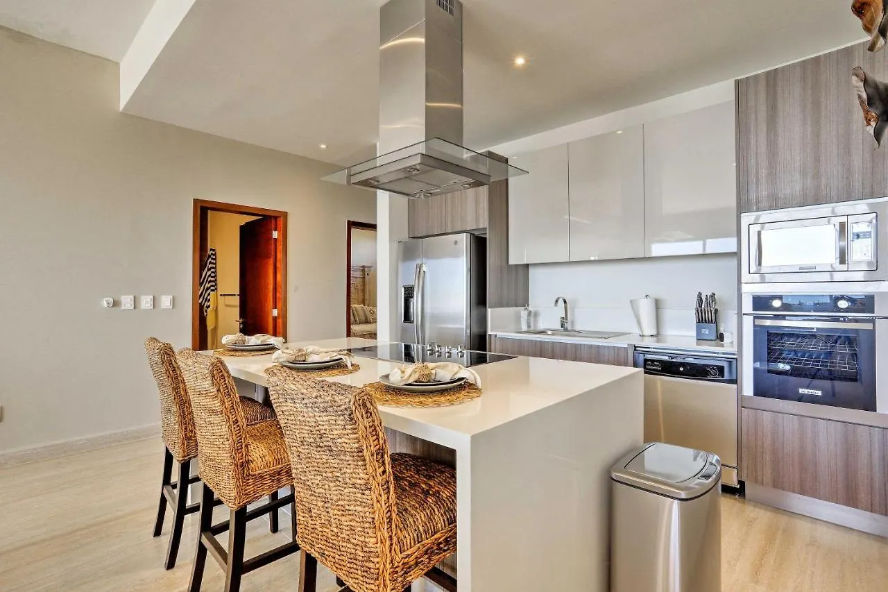 Luxe Cabo Condo With Ocean Views And Amenities! كابو سان لوكاس 0*,